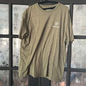 Men’s Ariat tee